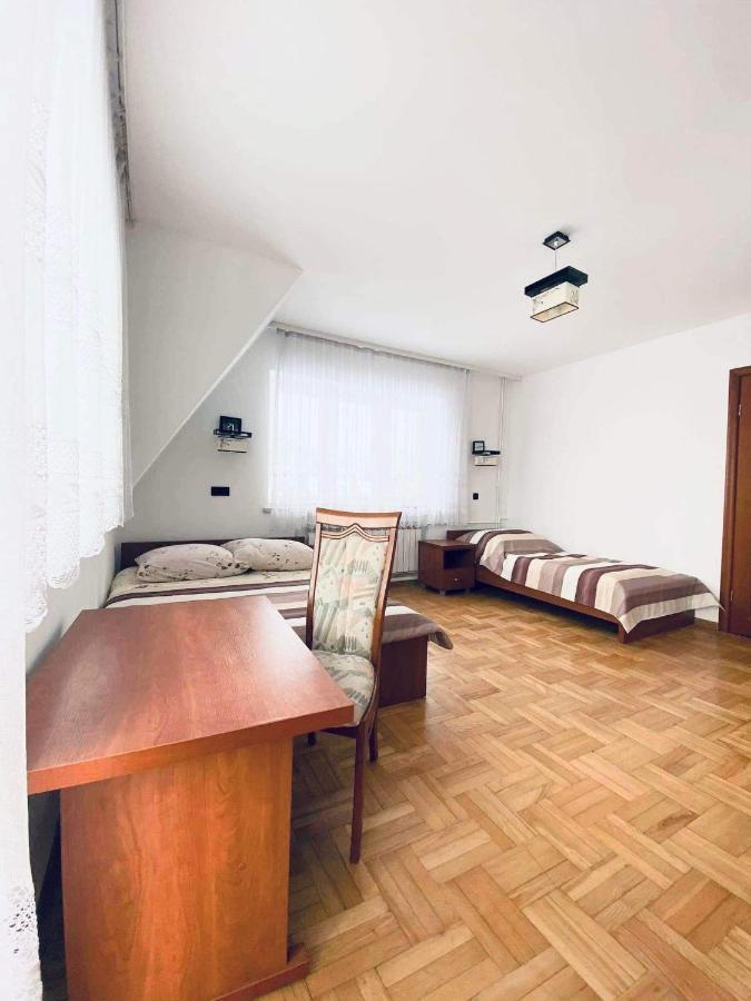 Pokoje Goscinne Letycja Bialy Dunajec Luaran gambar